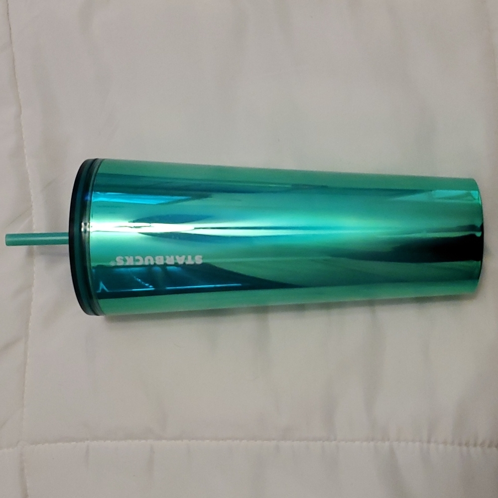 24 oz Starbucks Cup 2021 Christmas Edition